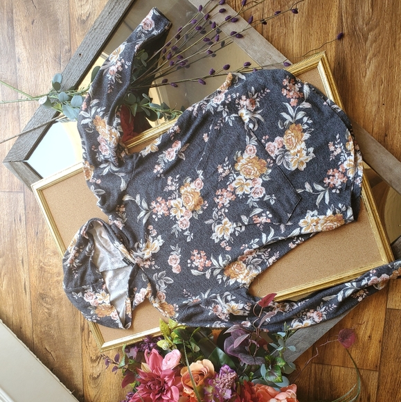 Vintage Floral light layering Hoodie - Picture 2 of 6